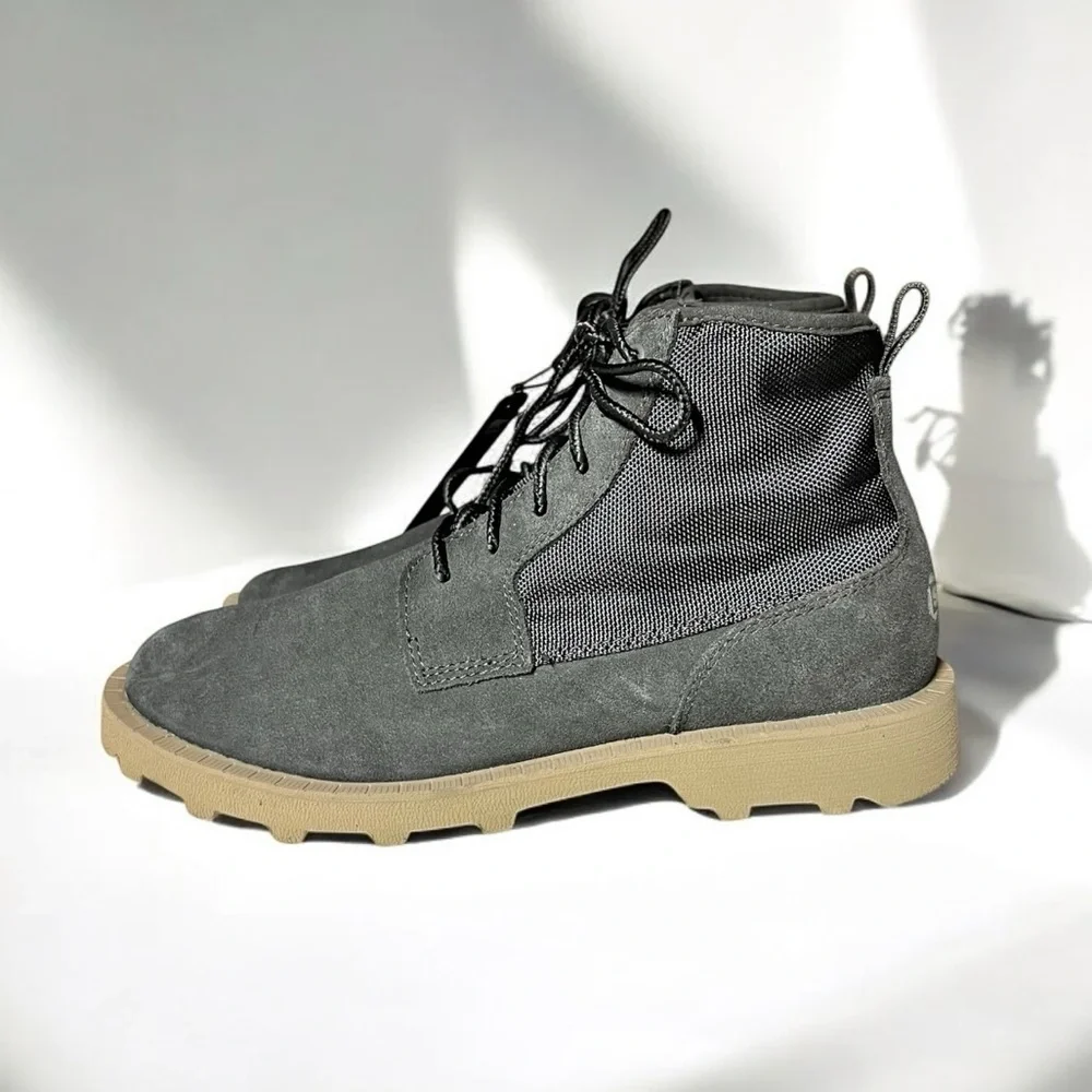 🌻NEW w.tags SOREL Caribou Gray OTM Waterproof Boots Men's Size 8